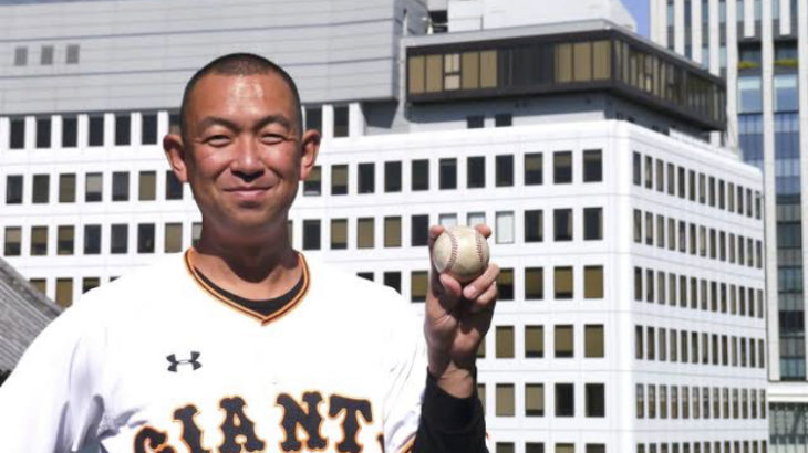 元プロ野球読売ジャイアンツ選手の小野仁容疑者がシャンパンを盗んで逮捕される