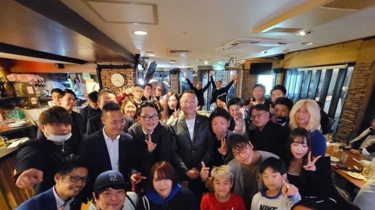 【朗報】ゆたぼんさんの日本一周達成を祝したパーティーが行われ、大勢の支援者に祝福される