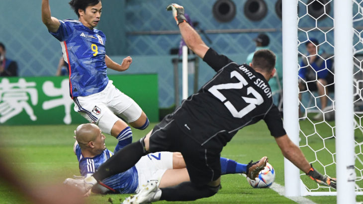 韓国の現役サッカー選手が日本代表・三苫薫のプレーを疑問視「ゴールラインからボールは出ていた。私が思うにアウトだった。」